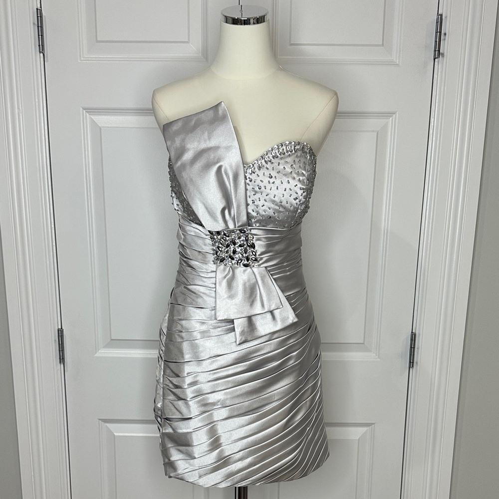 Strapless Bow Beaded Sequin Pleated Mini Dress Wedding Silver Satin Sash Size S
